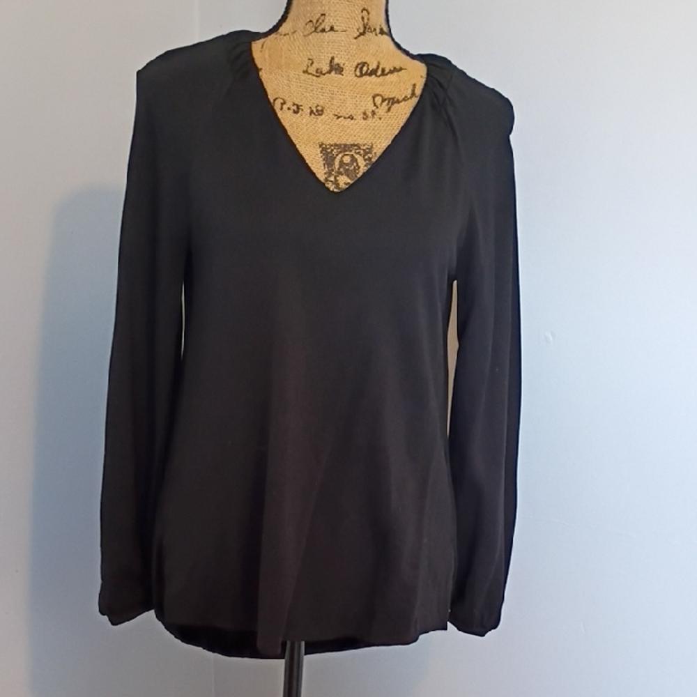 CAbi Black V-Neck Long Sleeve Blousecabi XXS